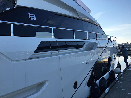 Яхта Ferretti 670 2018 9