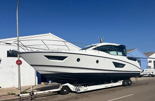 Яхта Beneteau Gran Turismo 46 2019 7