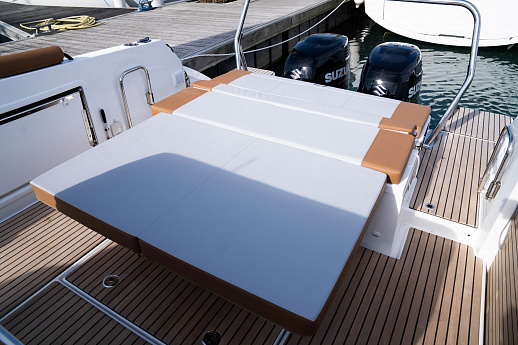 Яхта Beneteau Flyer 9 SPACEdeck  12