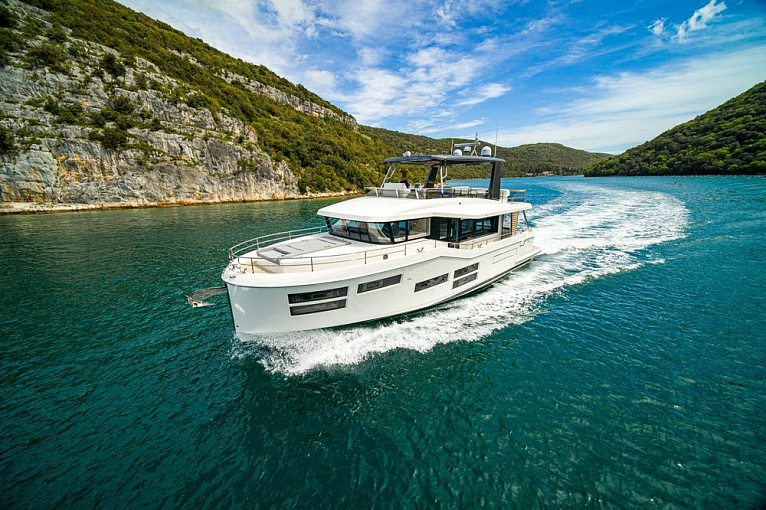 BENETEAU GRAND TRAWLER 62