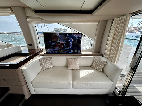 Яхта Azimut 66 2021 6