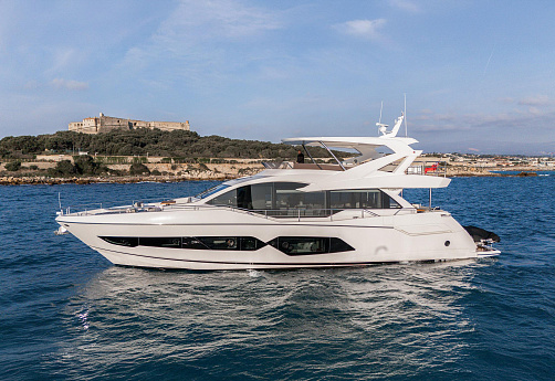 Яхта Sunseeker 76 2020 1