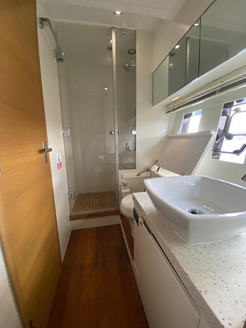 Яхта Fairline Squadron 50 2013 13