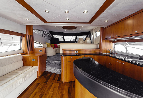 Sunseeker Manhattan 66 yacht 2006 13