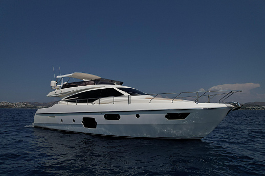 Яхта Ferretti 620 2013 13