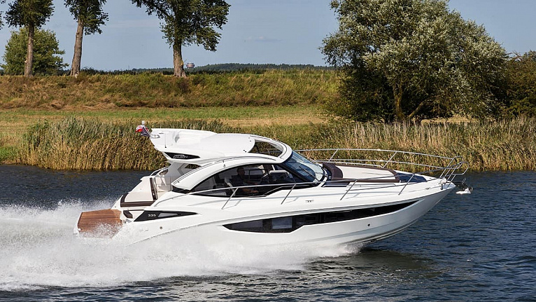 Galeon 335 HTS