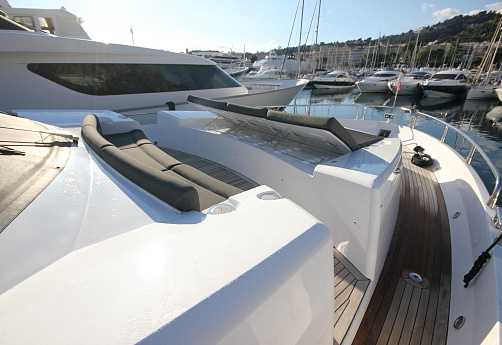 Яхта Sunseeker 80 2013 10