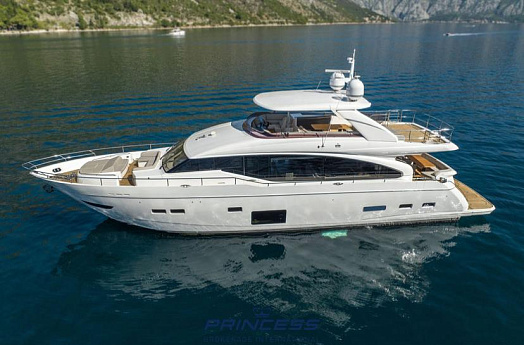 Яхта Princess 88 2019 4