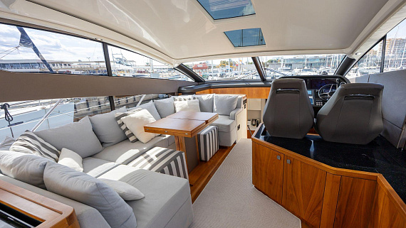 Яхта Sunseeker Predator 57 2016 9