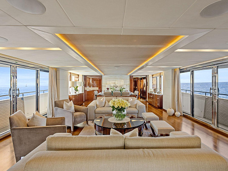 Яхта Princess 40M 2015 12