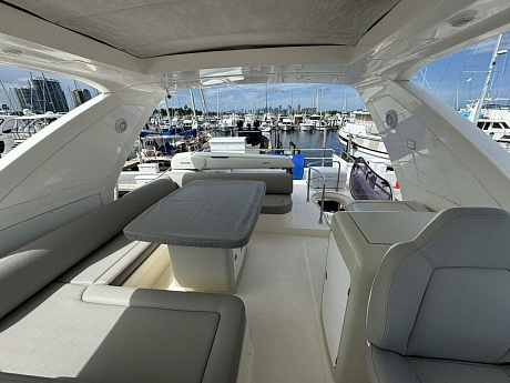 Яхта Azimut 64 2012 15