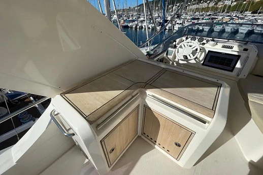 Azimut 58 yacht 2011 8