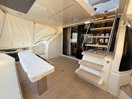 Ferretti 670 yacht 2020 7