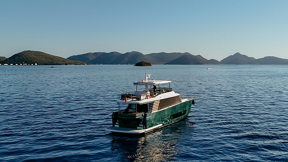Яхта Azimut Magellano 66 2024 3