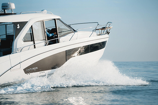 Яхта Beneteau Antares 9 NEW  3