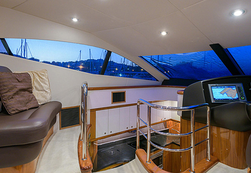 Яхта Sunseeker Manhattan 52 2010 15