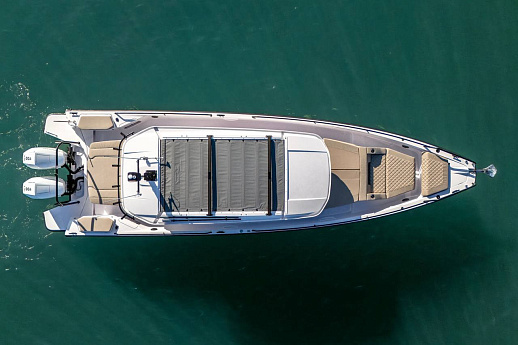 Яхта Axopar 37 XC Cross Cabin  3