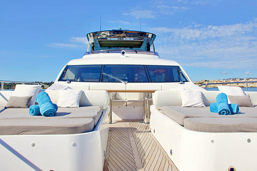 Яхта Sunseeker 28 2013 13