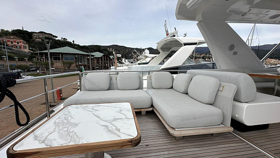 Яхта Azimut Fly 60 2022 12