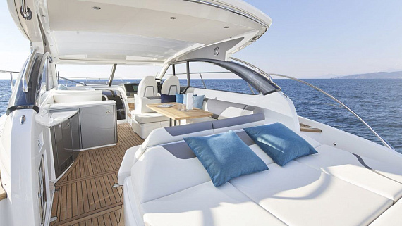 PRINCESS V50 yacht  11