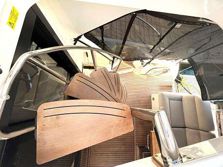 Яхта Beneteau Monte Carlo 52 2022 10