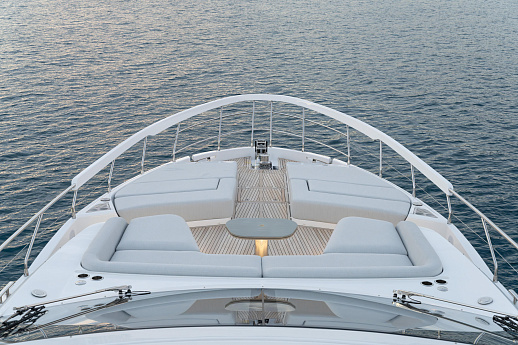 Яхта Azimut S8 2024 13