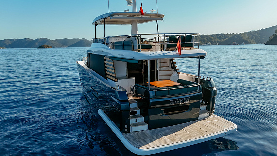 Яхта Azimut Magellano 66 2024 9