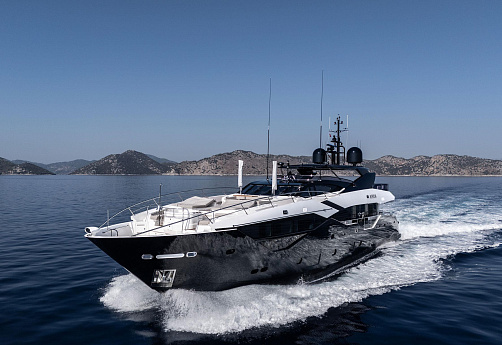 Яхта Sunseeker 116 Yacht 2019 3