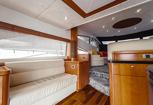 Sunseeker Manhattan 66 yacht 2006 15