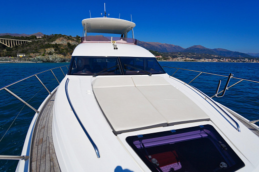 Яхта Princess Flybridge 56 2015 15