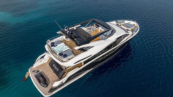 Яхта Sunseeker 90 Ocean 2023 5
