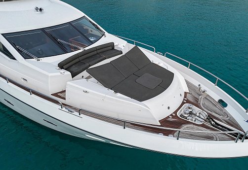 Яхта Sunseeker 80 2013 8
