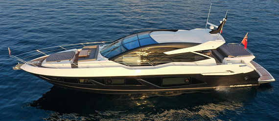 Яхта Sunseeker Predator 74 XPS 2022 1