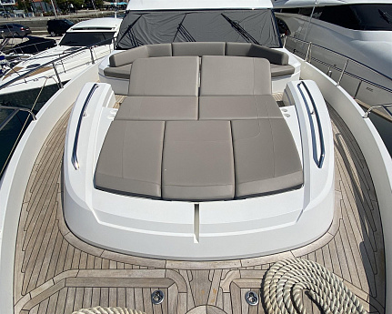 Яхта Princess 68 Flybridge 2015 3