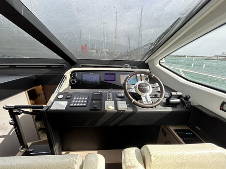 Яхта Azimut 66 2021 11