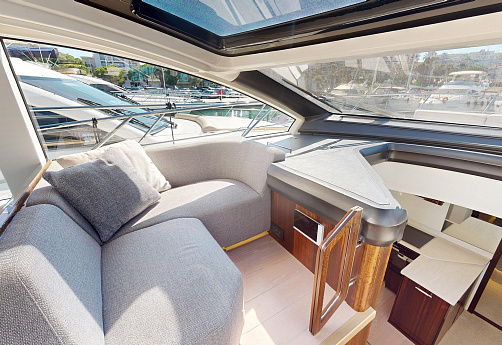 Яхта Sunseeker Predator 55 EVO 2021 8