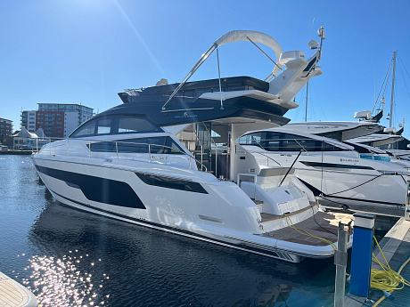 Яхта Fairline Squadron 50 2024 1