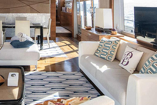 Яхта Princess Flybridge 88 2014 11