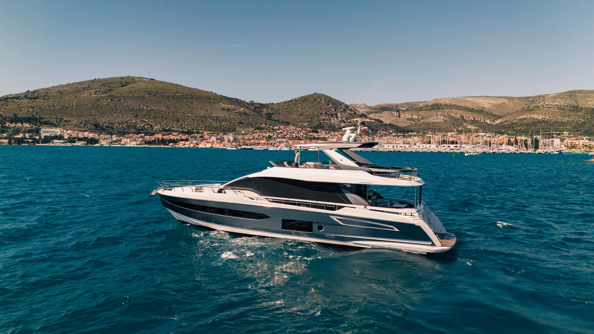 Azimut 78