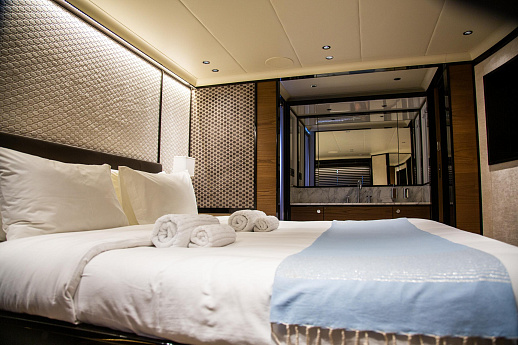 Яхта Absolute Navetta 68 2021 10