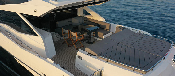 Яхта Sunseeker Predator 74 XPS 2022 5