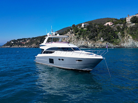Яхта Princess Flybridge 56 2015 5