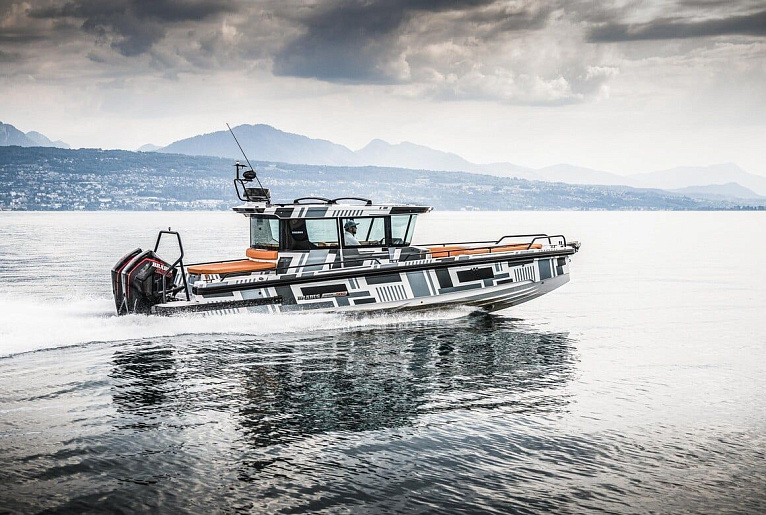 Brabus Shadow 500 Cabin