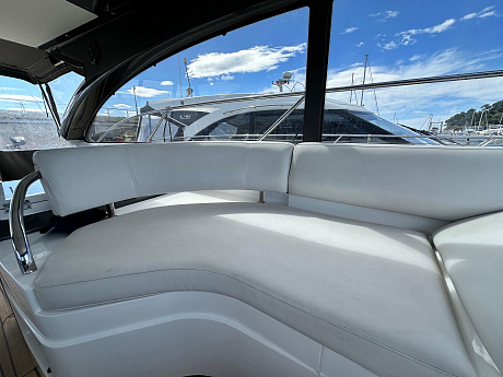 Яхта Princess V48 Open 2016 5