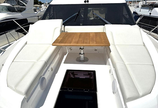 Яхта Sunseeker Manhattan 52 2019 3