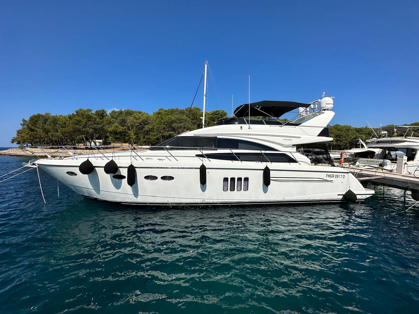 Princess 62