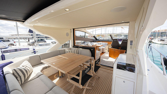 Яхта Sunseeker Predator 57 2016 7