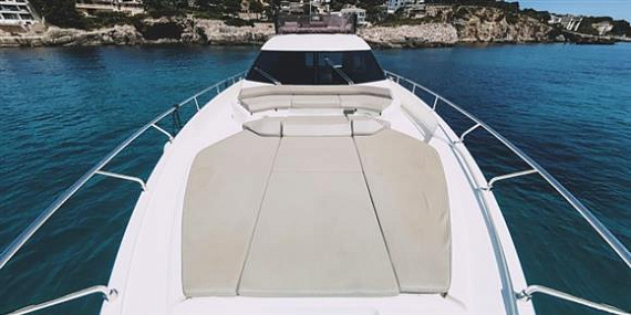 Яхта Ferretti 550 2017 6
