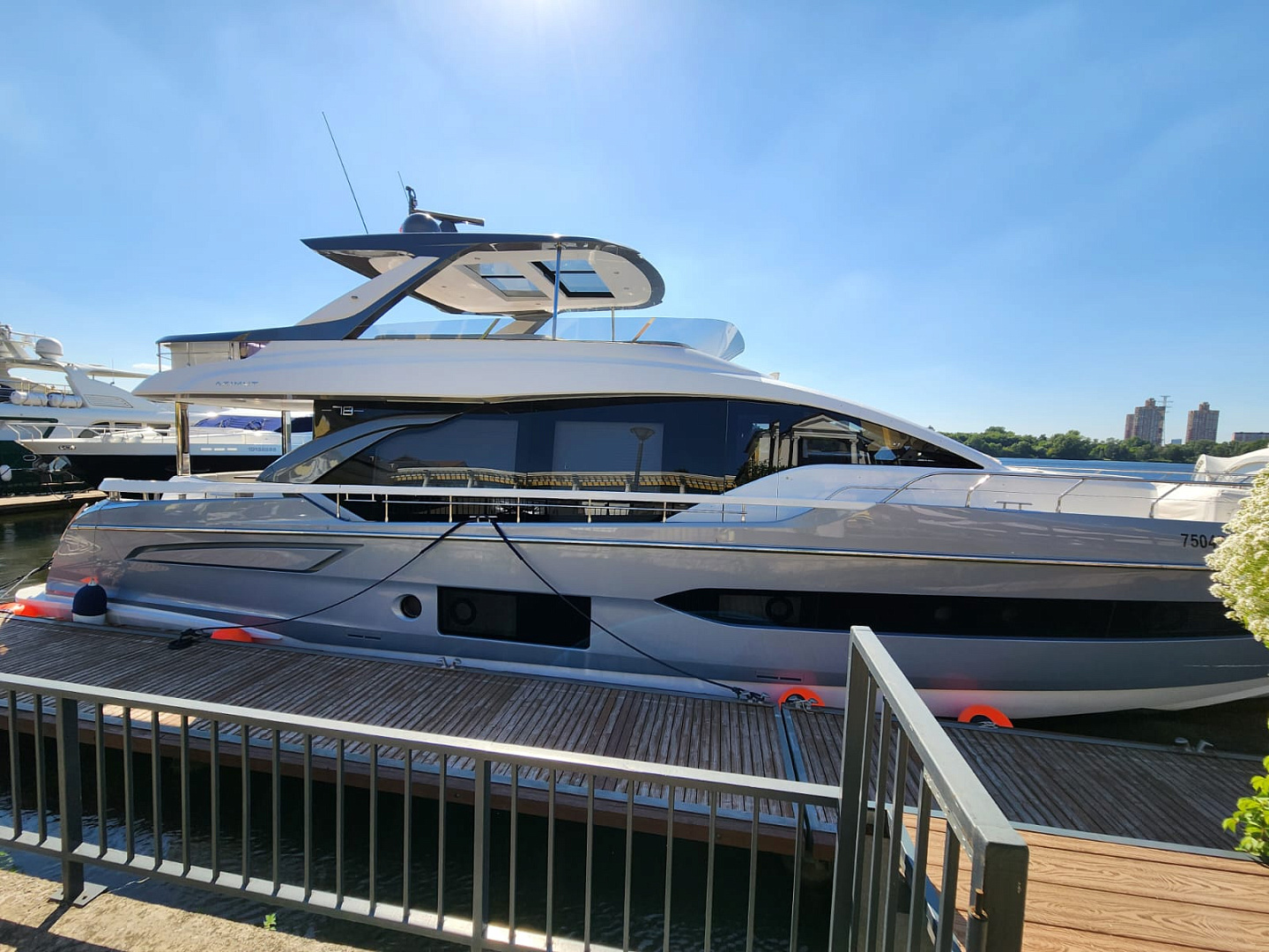 Azimut 78
