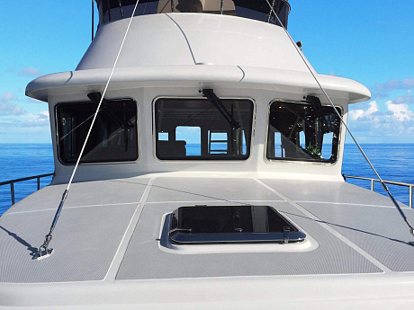 Selene 42 Voyager Sedan yacht  3